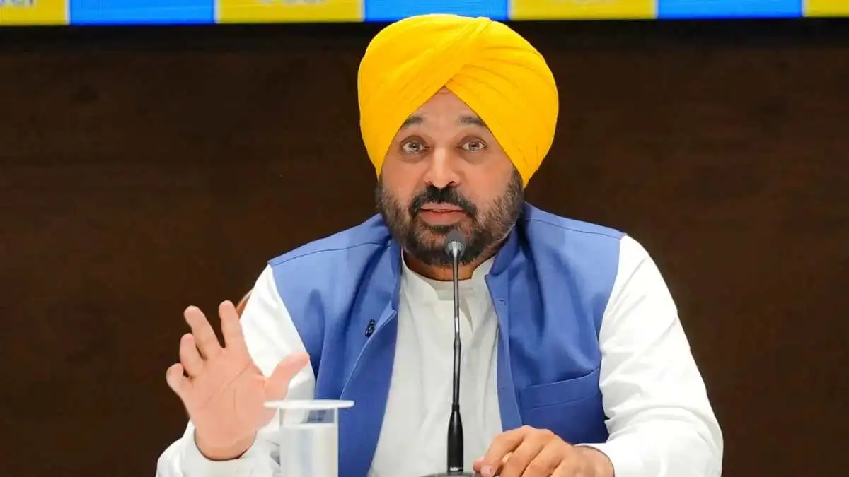 Bhagwant Mann Health Update: सीएम भगवंत मान को हुआ लेप्टोस्पायरोसिस, जानें इसके लक्षण, कारण और बचाव के उपाय