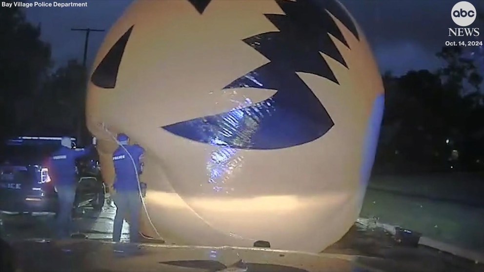 Ohio Officer Attacked by Giant Inflatable Pumpkin While Clearing Traffic