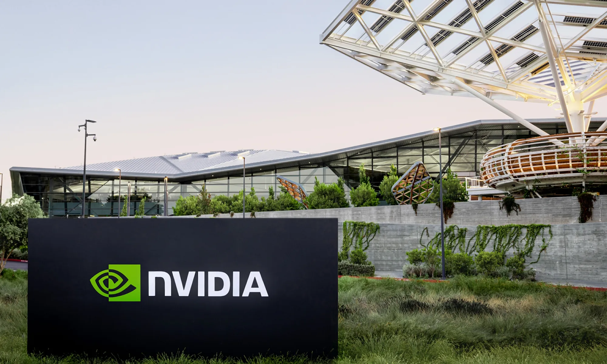 NVIDIA, Elon Musk, and Big Tech: Key Insights on Stock Performance and Analyst Picks for 2024