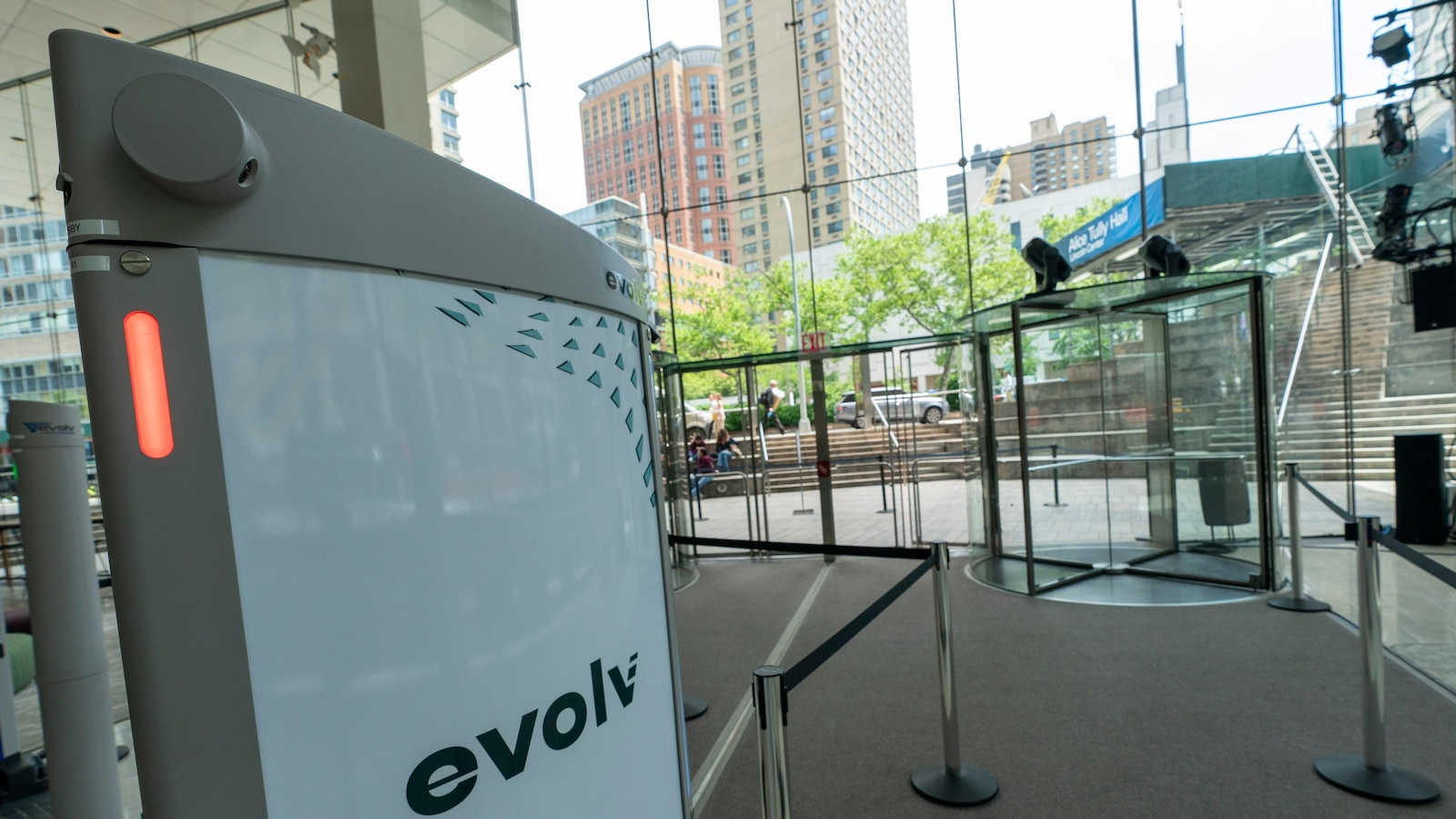 Evolv Technologies Fires CEO Amid Ongoing Sales Misconduct Investigation