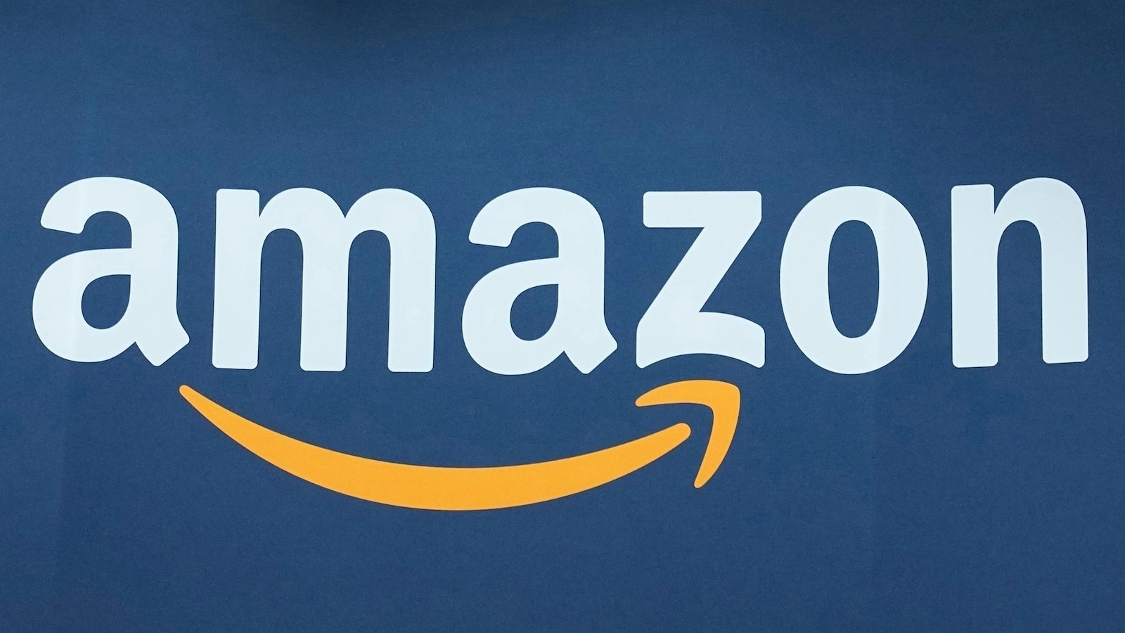 Amazon Reports Record Q3 Profit, Exceeds Revenue Expectations Amid E-commerce Growth