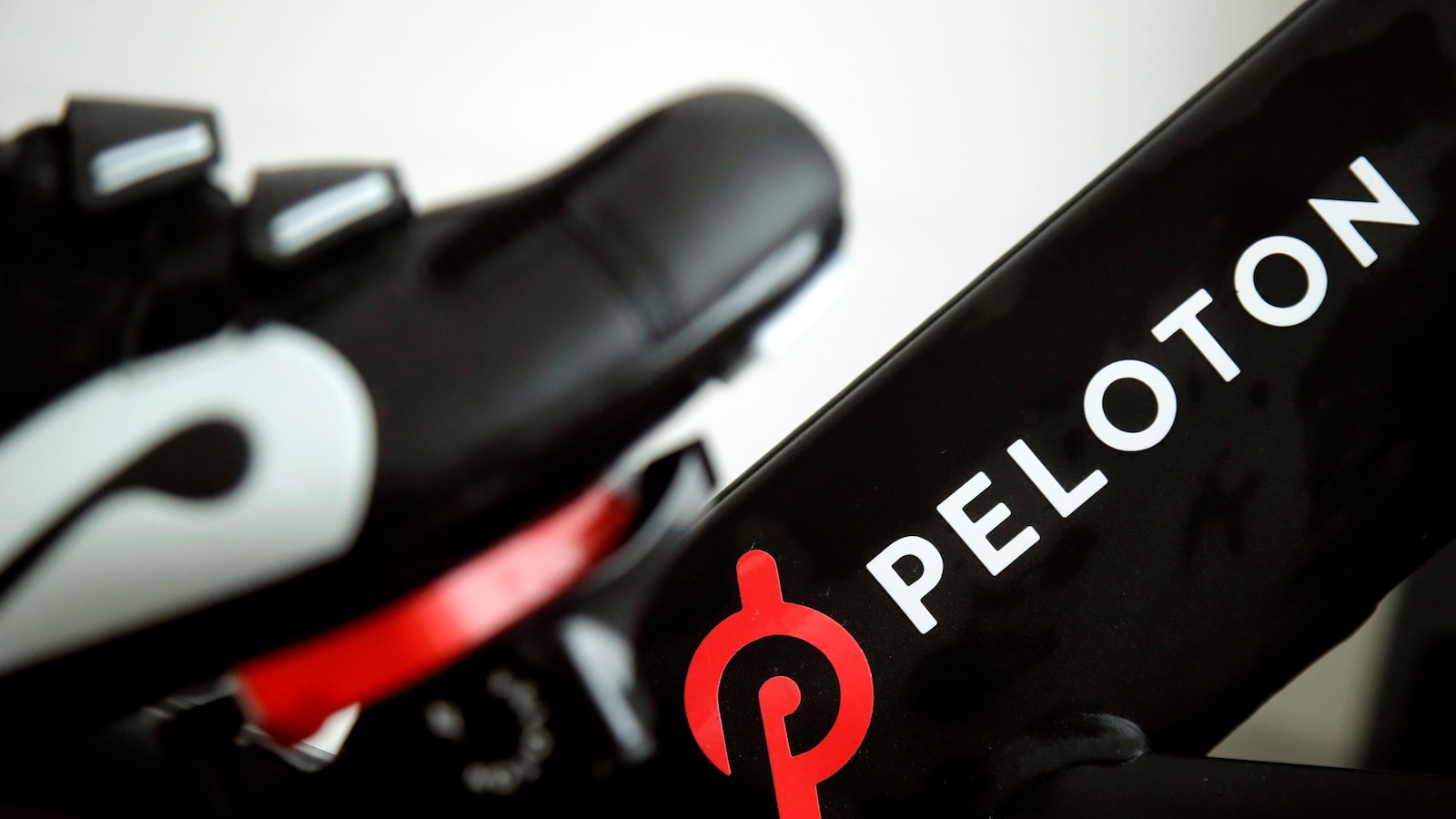 Peloton Appoints Apple Fitness+ Co-Founder and Ford Executive Peter Stern as New CEO Amid Strategic Transformation